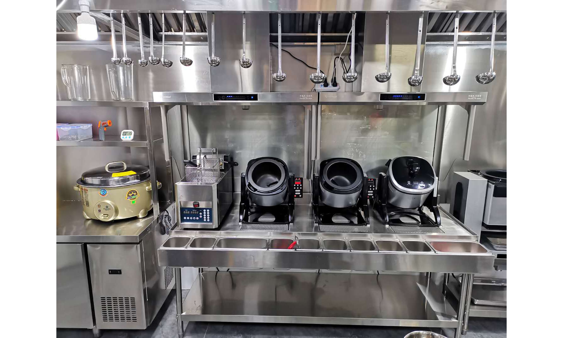 專注客戶服務 提供<span>一站式</span>創業指導 